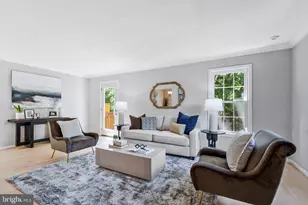 2000 Gallows Tree Ln, Vienna, VA 22182 - Photo 6