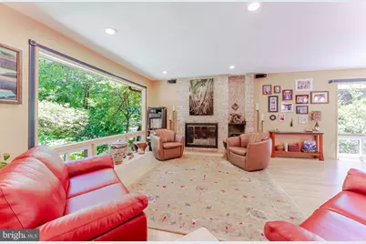 4221 Elizabeth Lane, Annandale, VA 22003 - Photo 18