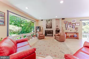 4221 Elizabeth Ln, Annandale, VA 22003 - Photo 18