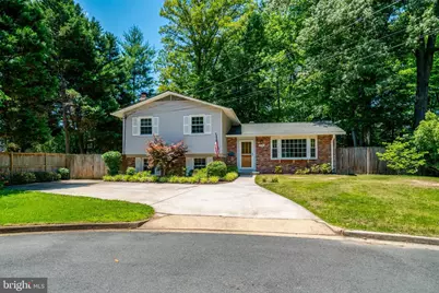 8236 Governors Court, Alexandria, VA 22308 - Photo 4