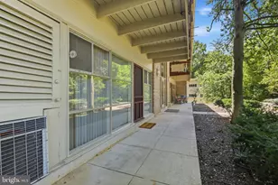 4203 Americana Dr, Annandale, VA 22003 - Photo 6