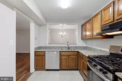 7805 Willow Point Drive #7805, Falls Church, VA 22042 - Photo 12