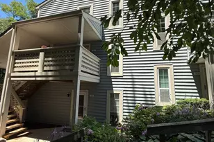 7805 Willow Point Dr, Falls Church, VA 22042 - Photo 2