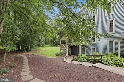 7805 Willow Point Drive #7805, Falls Church, VA 22042 - Photo 4