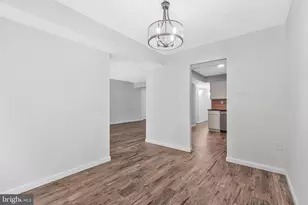 2210 Springwood Dr, Reston, VA 20191 - Photo 10