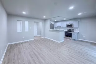 11603 Stoneview Square, Reston, VA 20191 - Photo 20