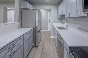 11603 Stoneview Square, Reston, VA 20191 - Photo 12