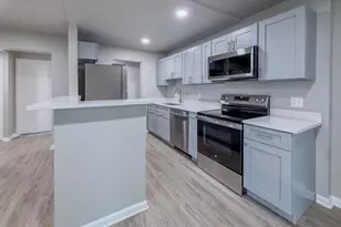 11603 Stoneview Square, Reston, VA 20191 - Photo 16