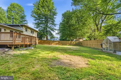 2410 Parkers Lane, Alexandria, VA 22306 - Photo 32