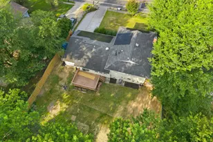 2410 Parkers Ln, Alexandria, VA 22306 - Photo 36