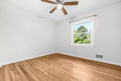 2410 Parkers Lane, Alexandria, VA 22306 - Photo 16