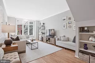 11540 Hemingway Dr, Reston, VA 20194 - Photo 4