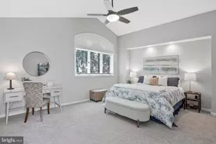 11540 Hemingway Dr, Reston, VA 20194 - Photo 18
