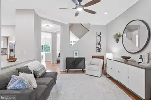 11540 Hemingway Dr, Reston, VA 20194 - Photo 12