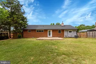 3613 Dannys Ln, Alexandria, VA 22311 - Photo 2