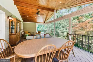 3300 Clearwood Ct, Falls Church, VA 22042 - Photo 40