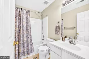 2461 Rolling Plains Dr, Herndon, VA 20171 - Photo 26