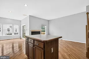 2461 Rolling Plains Dr, Herndon, VA 20171 - Photo 12