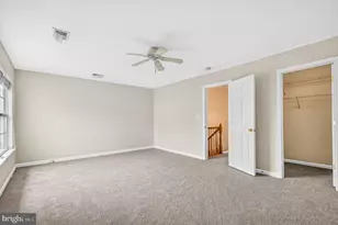 2461 Rolling Plains Dr, Herndon, VA 20171 - Photo 18