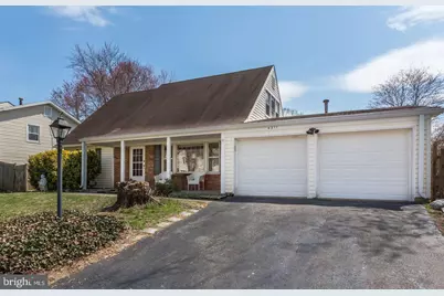 4311 Pergate Lane, Fairfax, VA 22033 - Photo 4
