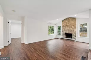 1291 Mason Mill Ct, Herndon, VA 20170 - Photo 12