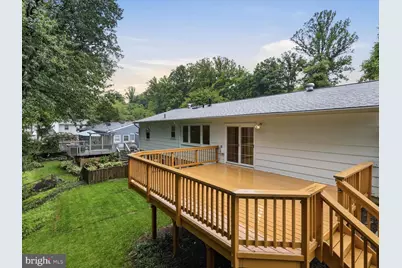 7218 Hadlow Drive, Springfield, VA 22152 - Photo 34