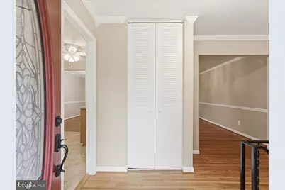 7218 Hadlow Drive, Springfield, VA 22152 - Photo 6