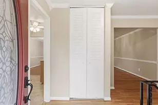 7218 Hadlow Dr, Springfield, VA 22152 - Photo 6