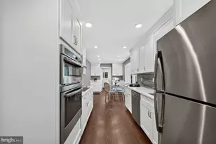 11305 Hunt Farm Ln, Oakton, VA 22124 - Photo 24