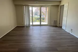 8350 Greensboro Dr, McLean, VA 22102 - Photo 4