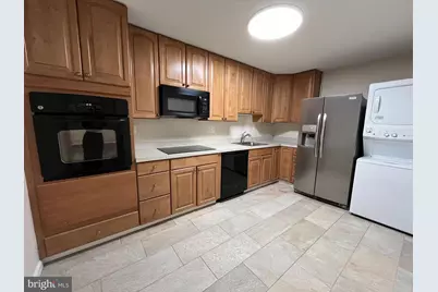8350 Greensboro Drive #103, McLean, VA 22102 - Photo 18