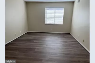 8350 Greensboro Drive #103, McLean, VA 22102 - Photo 12