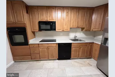 8350 Greensboro Drive #103, McLean, VA 22102 - Photo 20