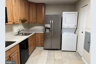 8350 Greensboro Drive #103, McLean, VA 22102 - Photo 16