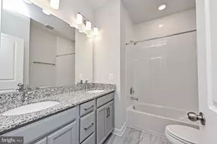 4404 Fair Lakes Ct, Fairfax, VA 22033 - Photo 32