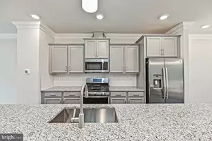 4404 Fair Lakes Ct, Fairfax, VA 22033 - Photo 16