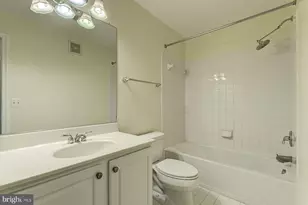 7119 Mason Grove Ct, Alexandria, VA 22306 - Photo 16