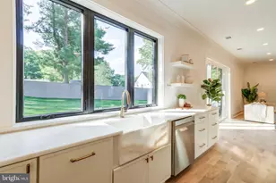 7102 Alger Rd, Falls Church, VA 22042 - Photo 4