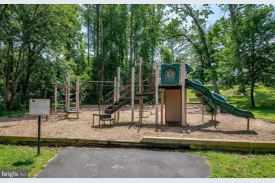 5900 Surrey Hill Place #698, Springfield, VA 22152 - Photo 18