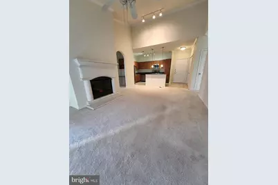 12957 Centre Park Circle #404, Herndon, VA 20171 - Photo 6