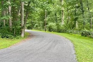 10834 Henderson Rd, Fairfax Station, VA 22039 - Photo 2