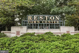 1509 North Point Dr, Reston, VA 20194 - Photo 28