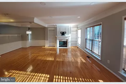 7738 Heritage Woods Way, Annandale, VA 22003 - Photo 4