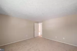 1103 Burwick Dr, Herndon, VA 20170 - Photo 18