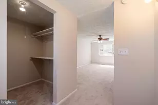 1103 Burwick Dr, Herndon, VA 20170 - Photo 26