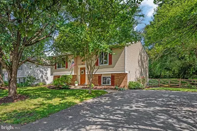 13024 Farthingale Drive, Herndon, VA 20171 - Photo 38