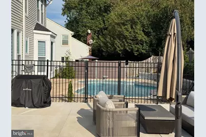 1453 Powells Tavern Place, Herndon, VA 20170 - Photo 2