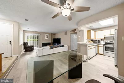 1904 Villaridge Drive, Reston, VA 20191 - Photo 8