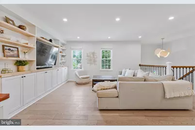 10816 Broadwater Drive, Fairfax, VA 22032 - Photo 12