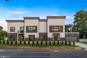 1733 Chain Bridge Rd, McLean, VA 22102 - Photo 1